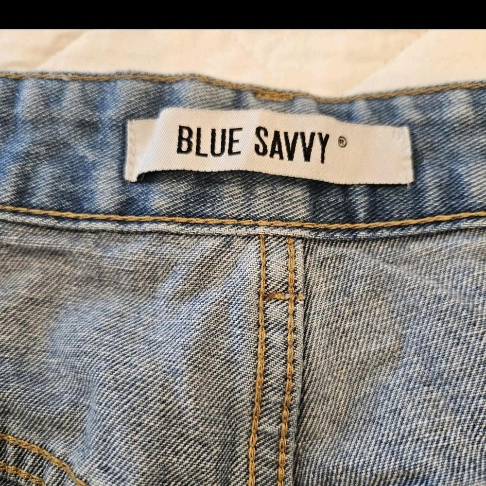 Blue Savvy High Rise Mom Jeans Light Wash Distressed Size 9/29 Juniors - Picture 4 of 8